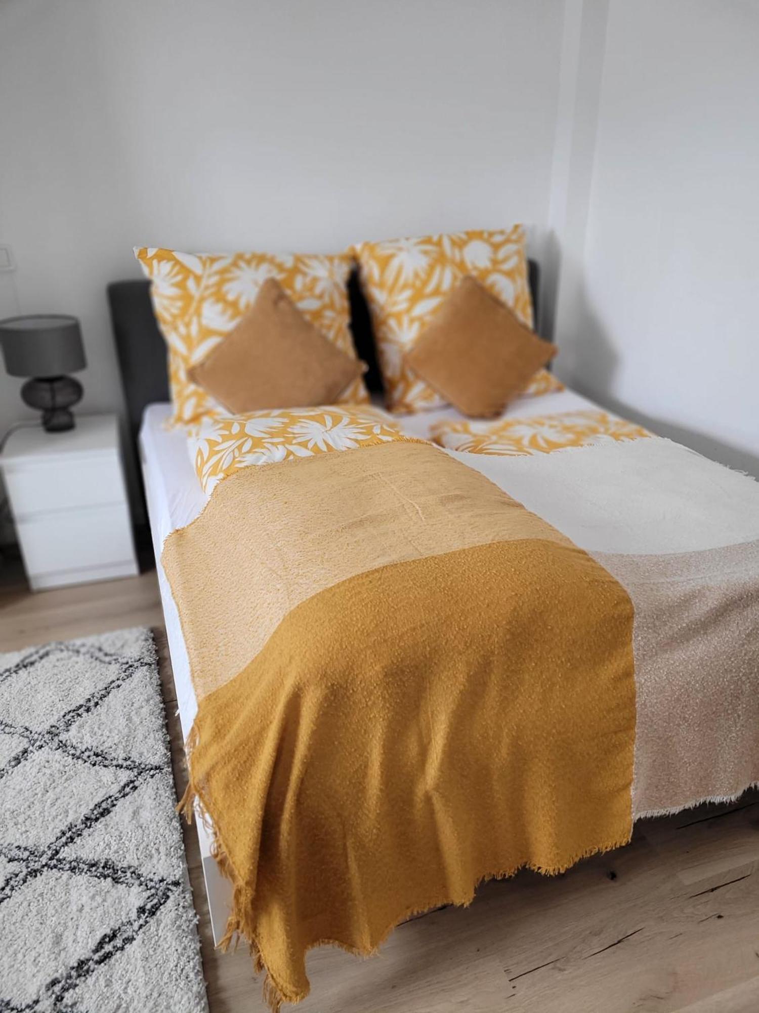 Grosszuegiges Appartement In Der Festspielstadt Bad Hersfeld Luaran gambar